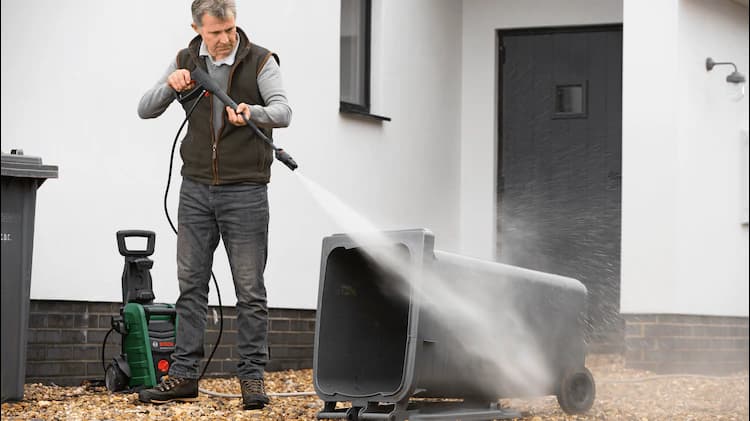 Bosch UniversalAquatak 130 1700 W Basınçlı Yıkama Makinesi - Görsel 3