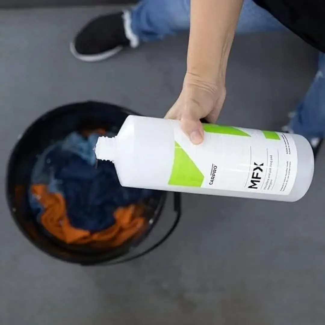 CARPRO MFX – BEZ VE PASTA SÜNGERİ YIKAMA ŞAMPUANI 1LT - Görsel 3