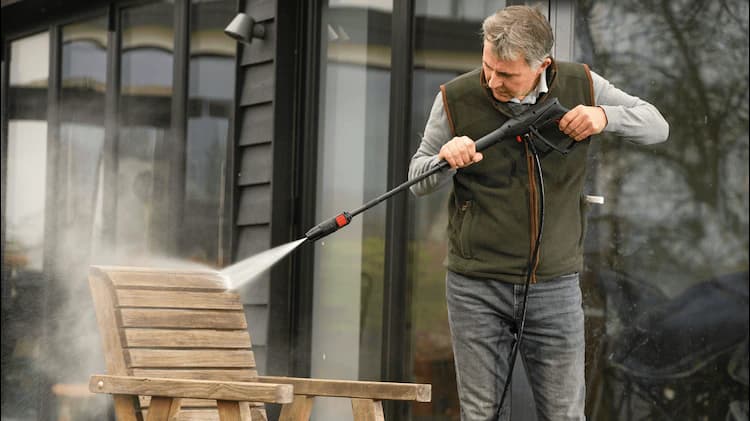 Bosch UniversalAquatak 130 1700 W Basınçlı Yıkama Makinesi - Görsel 6